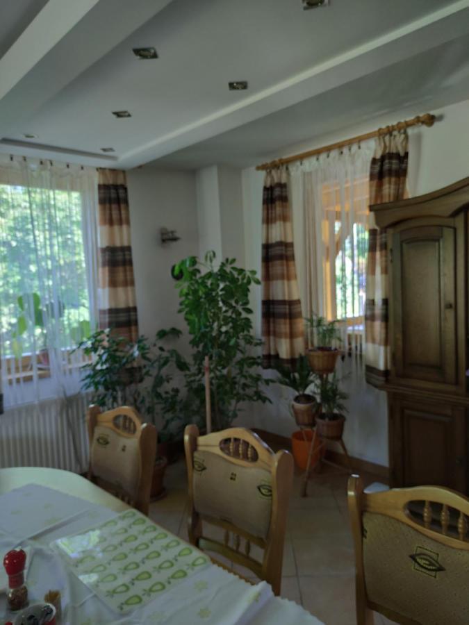 Malomkerek Vendeghaz Bed & Breakfast Fertoboz Exterior photo